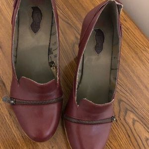 London Underground  size 11  worn once